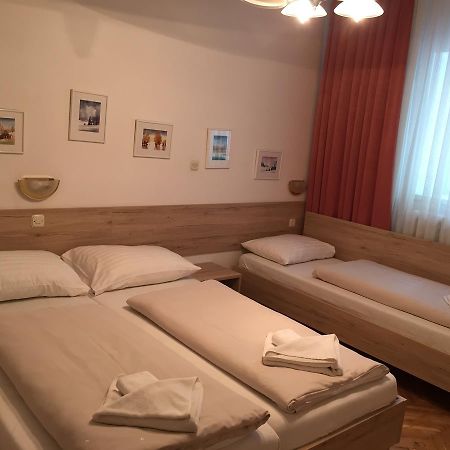 Apartmaji In Sobe Tina Кранска гора Екстериор снимка