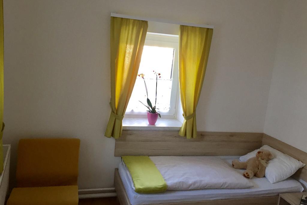 Apartmaji In Sobe Tina Кранска гора Екстериор снимка