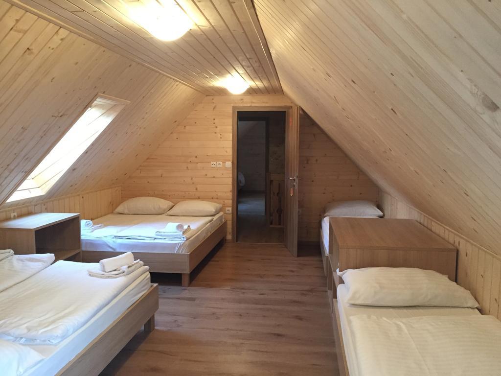 Apartmaji In Sobe Tina Кранска гора Екстериор снимка