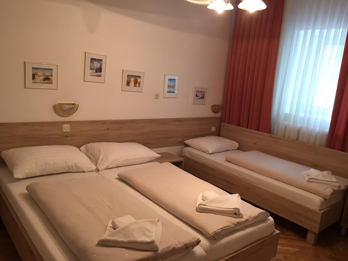 Apartmaji In Sobe Tina Кранска гора Екстериор снимка