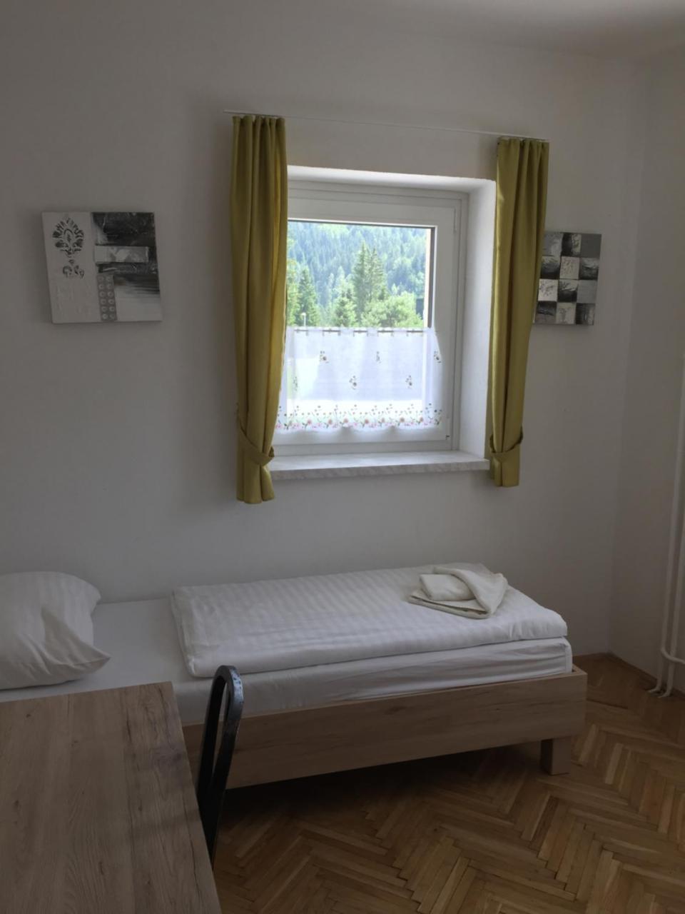 Apartmaji In Sobe Tina Кранска гора Екстериор снимка